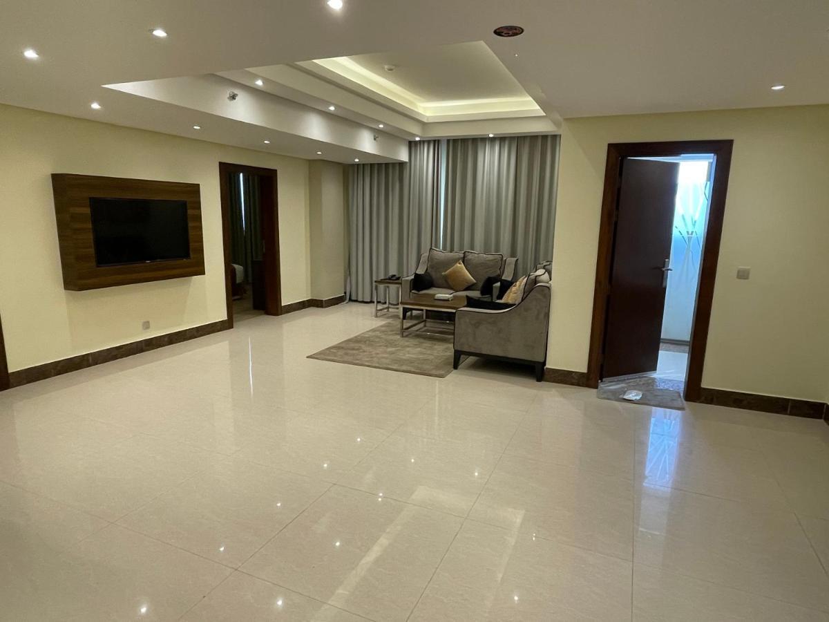 شقة فاخرة بالخبر- حي الحمراء Ngoại thất bức ảnh